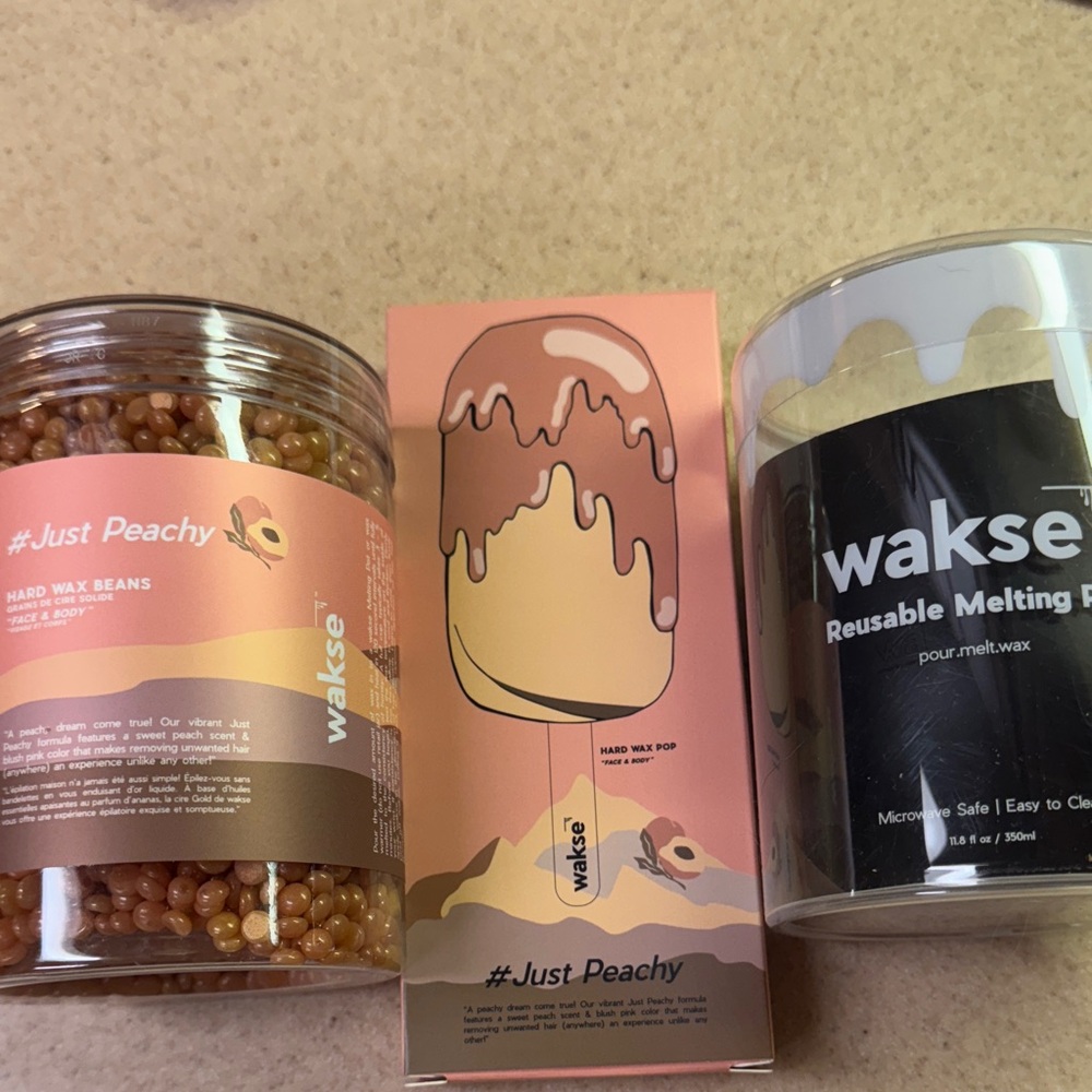 Just Peachy Hard Wax Beans and Melting Pot Set with hard wax pop